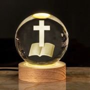 3d photo in a crystal​