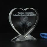 Crystal-Heart-trophy-03.jpg