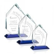 custom glass trophies