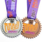 silver medal shooter