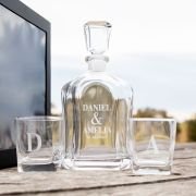 Decanter Gift Set – Premium Whiskey Decanter PLUS 2 Scotch Glasses