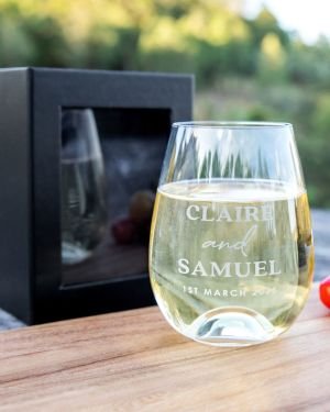 Engraved Wedding Favour 460ml Stemless Wine Glass