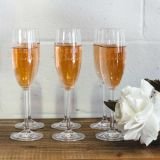 bridal-shower-engraved-champagne-glass-2.jpg