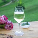 classic-contour-wine-glass-1.jpg