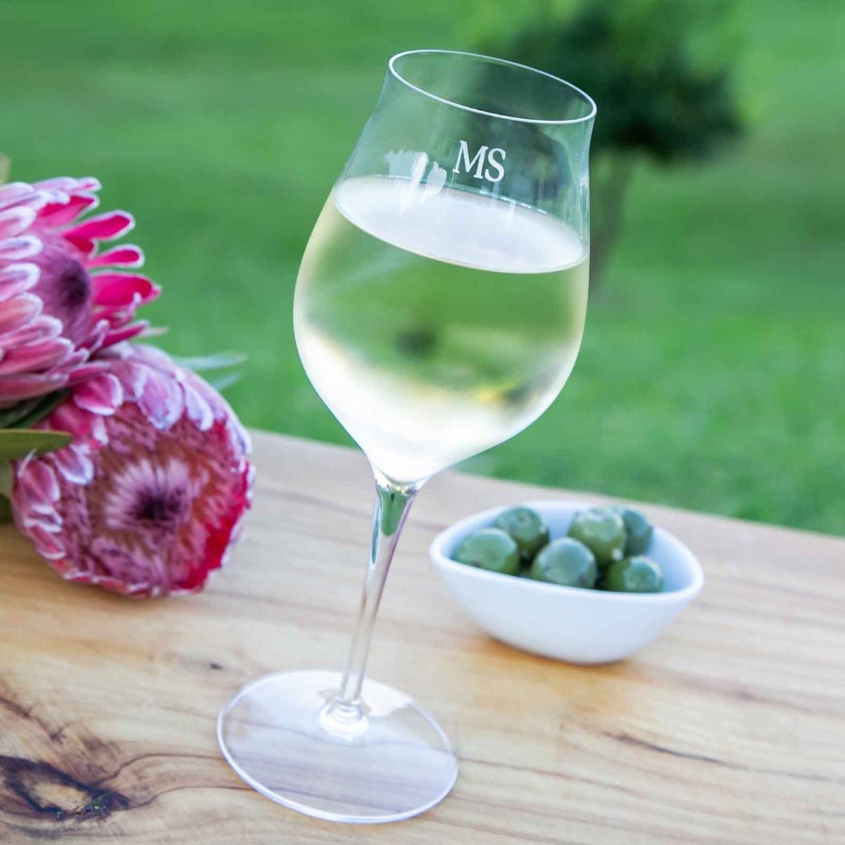 Engraved Classic Contour 350ml Wine Glass