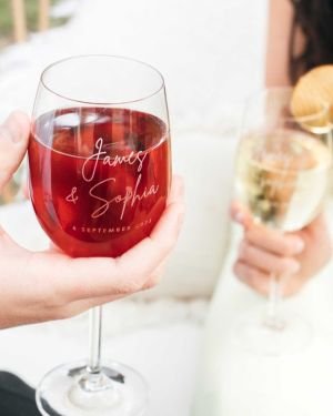 Engraved Wedding Favour 360ml Wine Glass