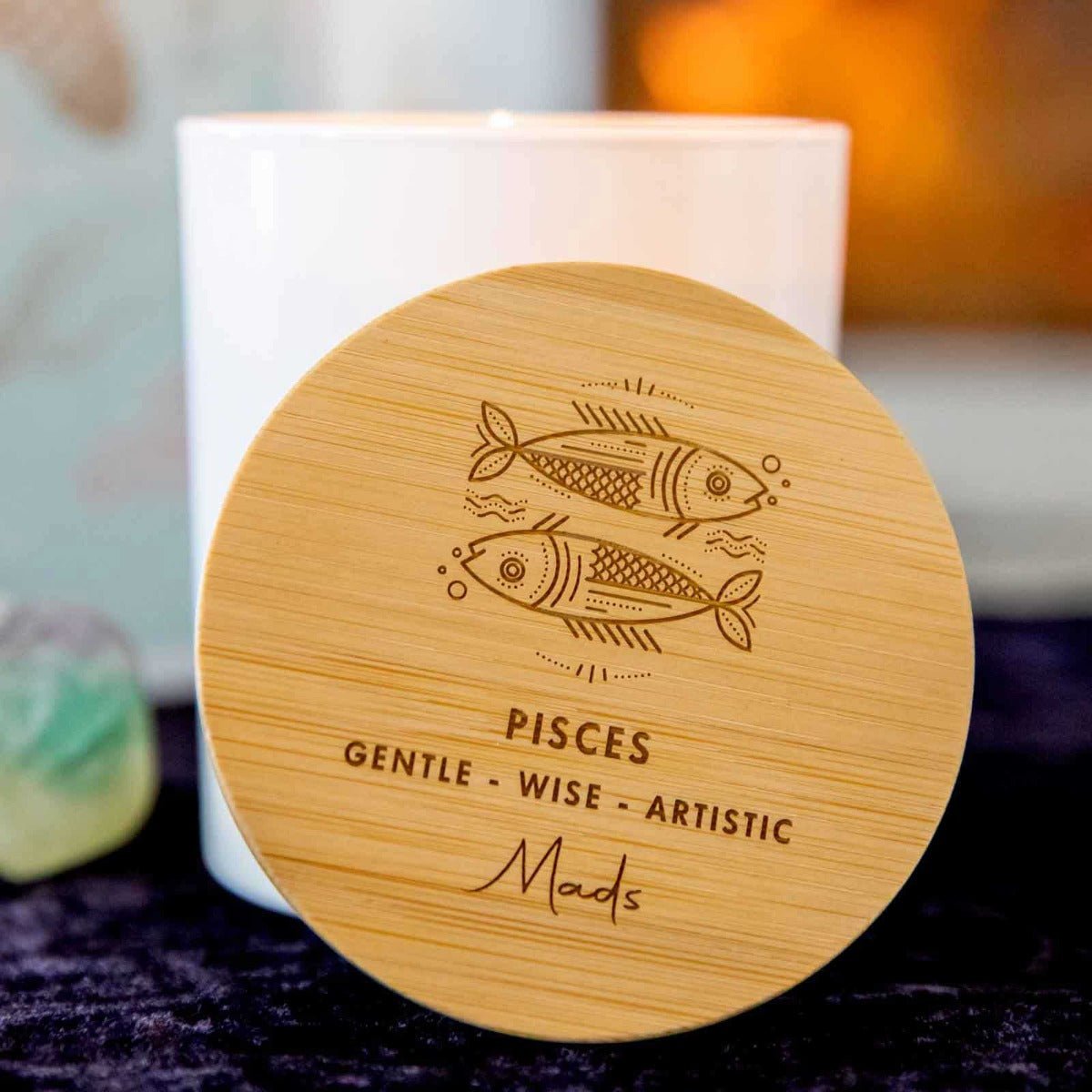 Engraved Wooden Lid Zodiac Soy Candle Pisces with Wood Wick