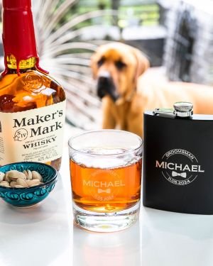 Gift Boxed Bridal Party Engraved Round Scotch Glass and Black 7oz Hip Flask
