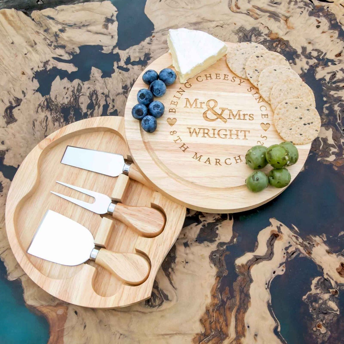 Engraved Wedding Round Cheese Set
